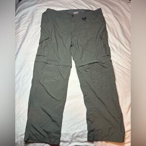 Columbia Men's Olive Cargo Pants